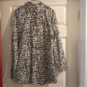 Such a fun wrinkle resistant long sleeve button down!!